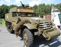 616px-M3_half_track_9-08-2008_14-47-56